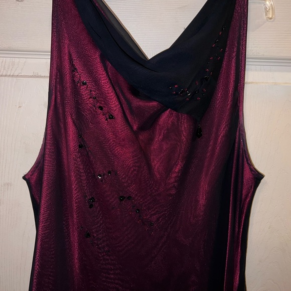 Virgo Black and Purple Midi Dress - Picture 4 of 6